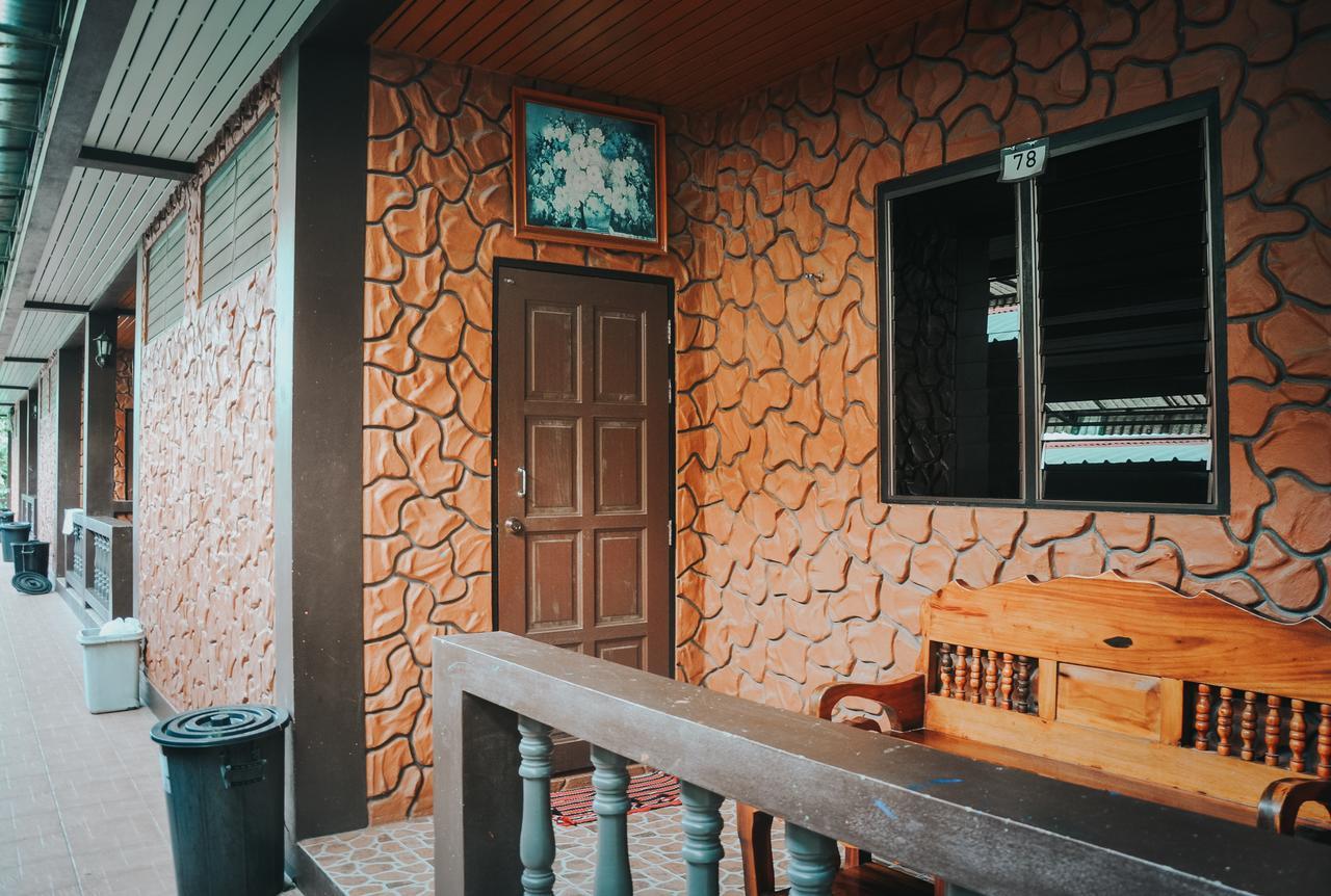 Coral Bungalows Haad Rin Luaran gambar